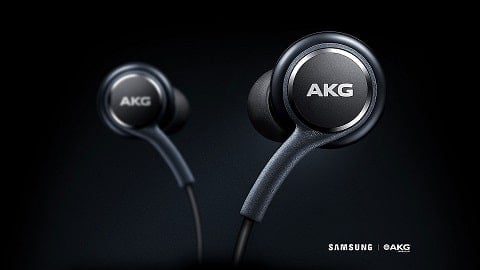 Alkuperäiset Samsung 3.5mm AKG kuulokkeet